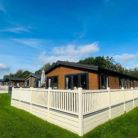 Rosie'S Rest With Hot Tub Vila Barmby on the Moor Exterior foto